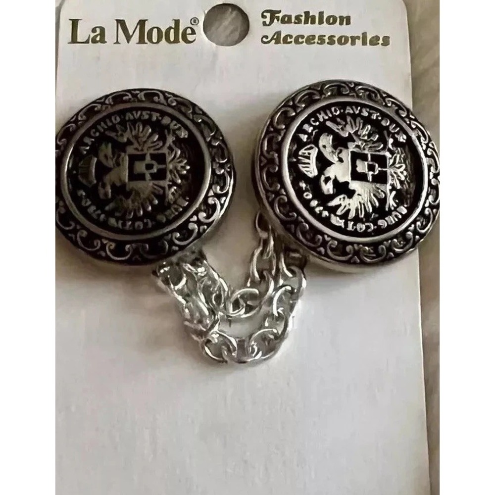 Vintage La Mode Silver Tone Black Accent Chains Buttons Metal Eagle 1" Buttons